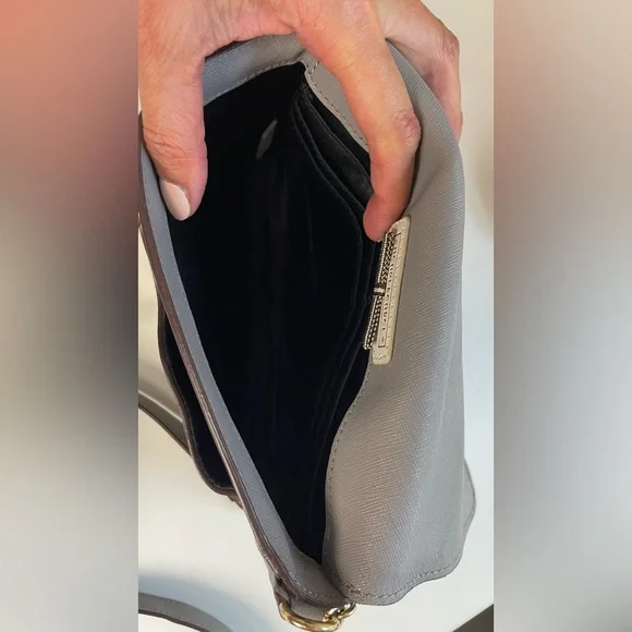 EUC Henri Bendel Crossbody - Picture 9 of 13